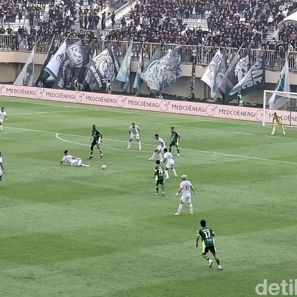 Laga PSS Sleman vs PSIS Semarang di Stadion Maguwoharjo, Sleman, Minggu (3/5/2026). Foto: Serly Putri Jumbadi/detikJogja