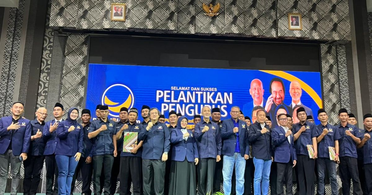 Kepengurusan baru Dewan Pimpinan Daerah (DPD) Partai NasDem Kabupaten Bekasi resmi terbentuk. Di bawah komando Siti Qomariyah, struktur partai langsung difokuskan untuk memperkuat mesin organisasi hingga ke tingkat bawah.(Putra).