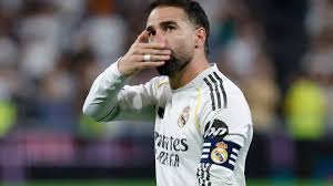 Carvajal durante su última capitanía con titularidad en el Real Madrid frente al Girona.FOTO CHEMA REY