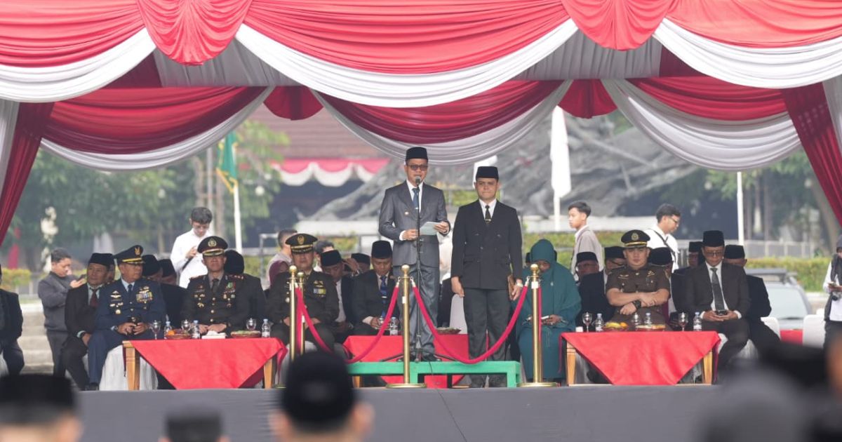Bupati Bandung Soroti Pendidikan hingga Kesejahteraan Buruh di Upacara Tiga Peringatan