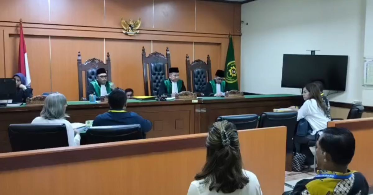 Sidang gugatan pembatalan penetapan ahli waris terhadap dua anak yatim berusia 9 dan 12 tahun yang mencari keadilan, terus bergulir di Pengadilan Agama Cikarang, Kabupaten Bekasi, Senin (Putra).