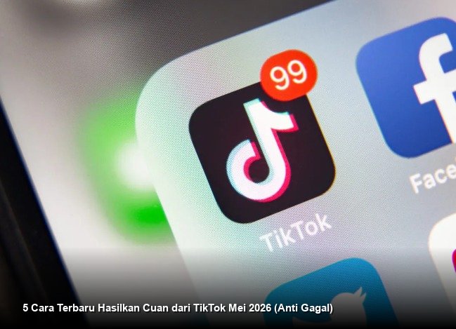 Ilustrasi seorang kreator tersenyum melihat notifikasi transfer uang di layar smartphone yang menampilkan antarmuka aplikasi TikTok yang sedang viral.