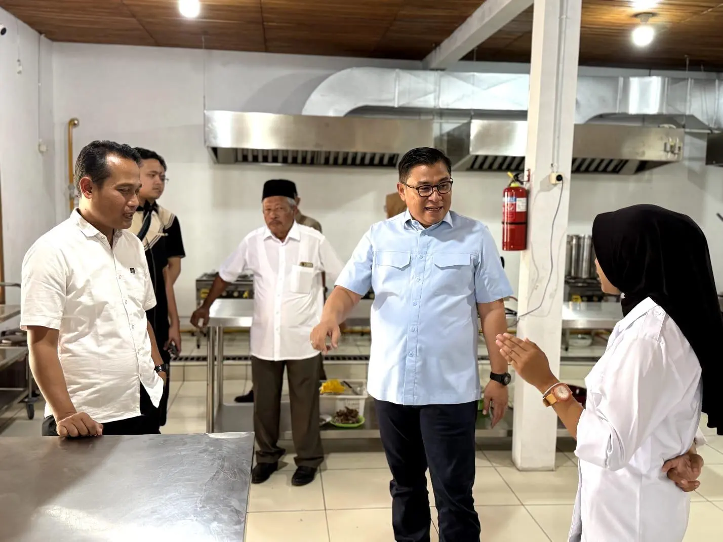Kawal Program Prabowo, Danang Wicaksana Tinjau Dapur Makan Bergizi Gratis di Grobogan
