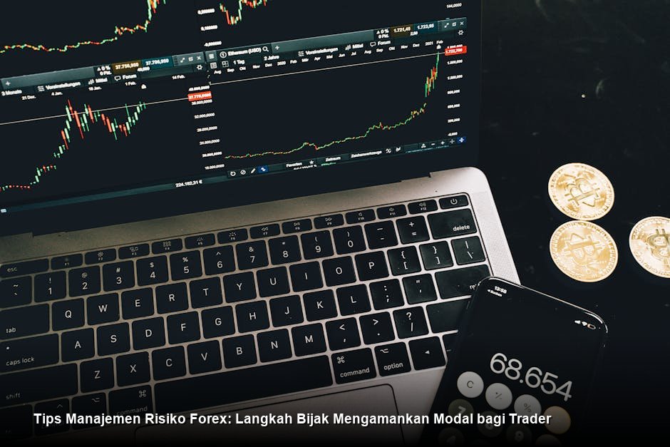 Tampilan chart harga candlestick dengan indikator Moving Average dan volume di layar laptop profesional yang menunjukkan tren naik yang stabil.