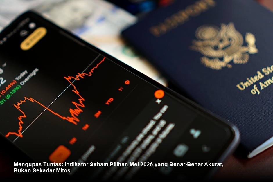 Suasana modern di lantai bursa dengan banyak monitor menampilkan chart candle-stick berwarna hijau yang menunjukkan tren kenaikan yang stabil.