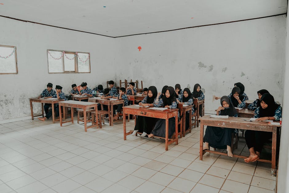 Kepastian Status ASN Guru: Peta Jalan PPPK Penuh dan Paruh Waktu