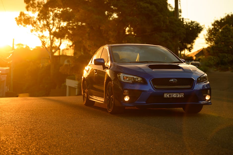 Sebuah dashboard mobil modern yang menunjukkan antarmuka digital canggih yang terintegrasi dengan sistem navigasi real-time dan fitur ADAS.